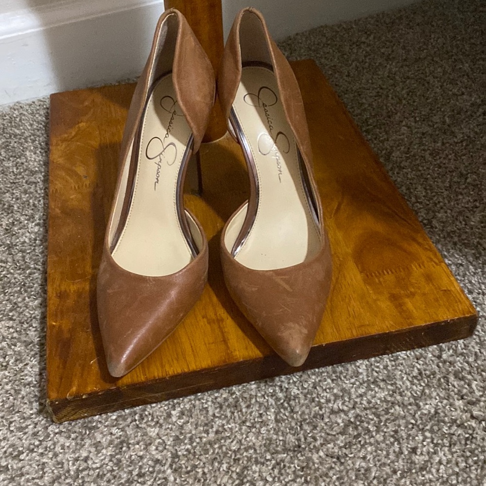 Jessica Simpson Brown heels